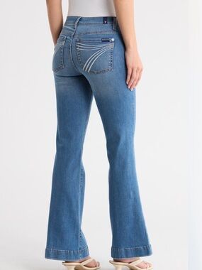 7 For All Mankind Dojo Tailorless Flare Leg Jean in Leesburg Wash size 30